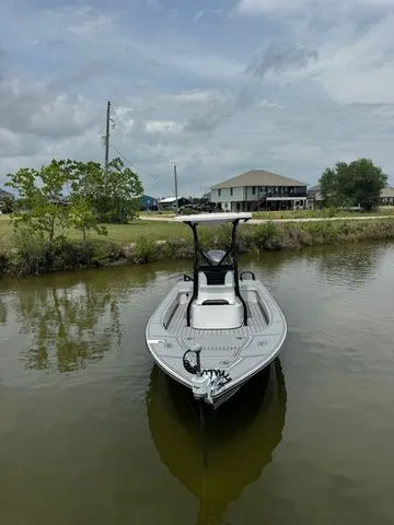 Slide: The Image of Blazer Bay 2420 GTS 2021 - 3