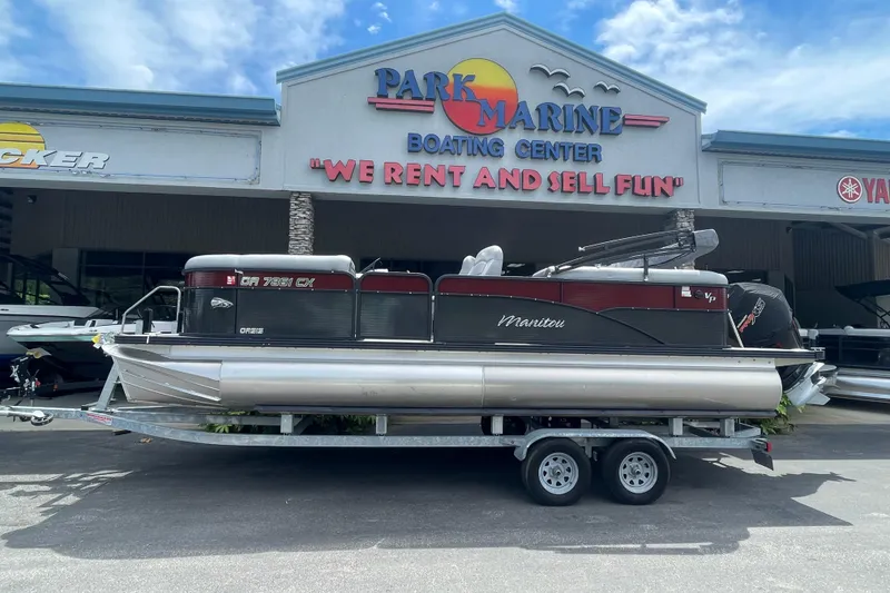The Image of 2022 Manitou 23 Oasis pontoon boat at Park Marine Boating Center. - 0