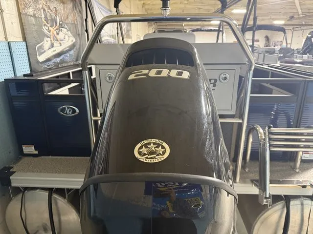 Slide: The Image of Angler Quest 8522 Pro Troll LE 2026 - 12