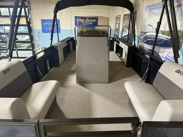 Slide: The Image of Angler Quest 8522 Pro Troll LE 2026 - 4