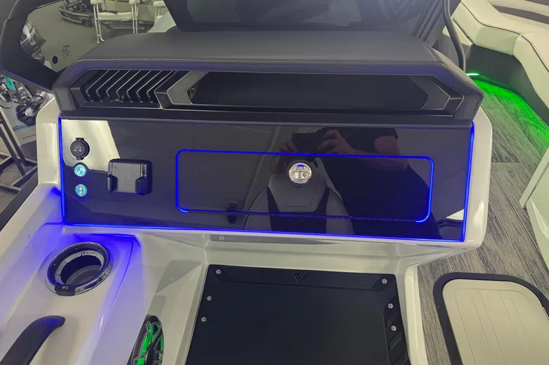 Slide: The Image of 2026 Viaggio Diamante 22UW dashboard with sleek design and blue LED accents. - 7
