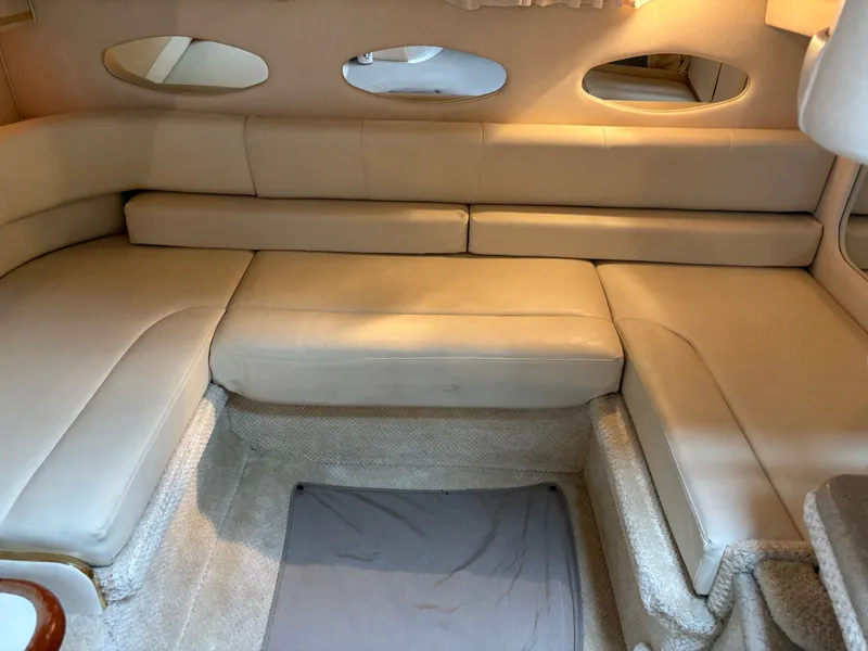 Slide: The Image of Sea Ray Sundancer 310 2001 - 18
