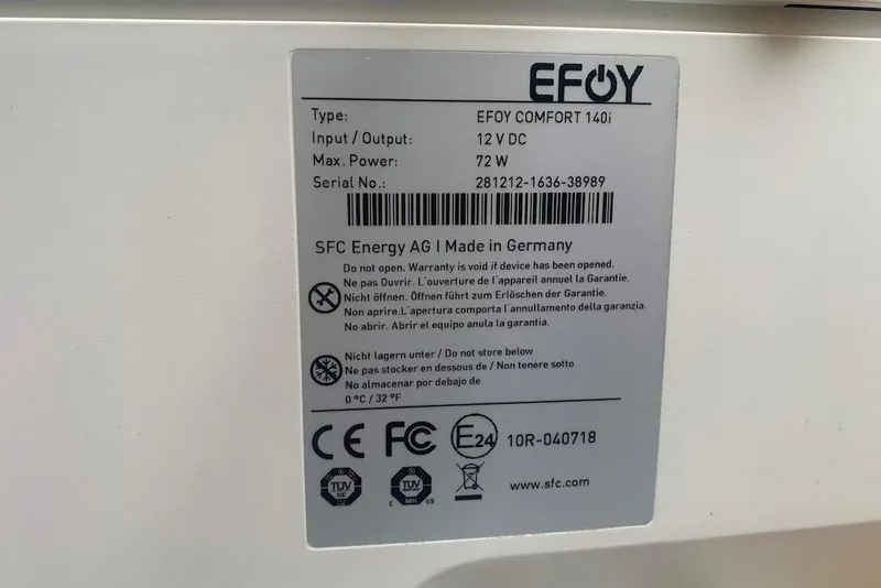 Slide: The Image of Label of EFOY Comfort 140i, 12V DC, 72W, by SFC Energy AG, Germany. - 32