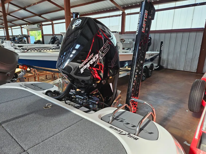 Slide: The Image of Falcon Boats F21TE 2022 - 5