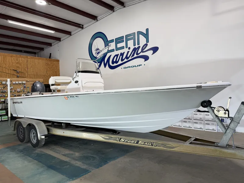 Slide: The Image of Sportsman Masters 227 Bay Boat 2015 - 9