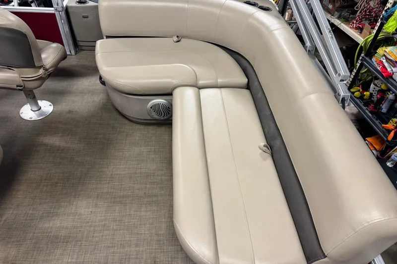 Slide: The Image of Interior seating of 2022 Sun Tracker Bass Buggy 18 DLX pontoon boat. - 7