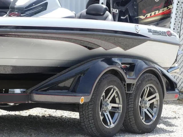 Slide: The Image of Ranger Z520 Comanche 2013 - 13