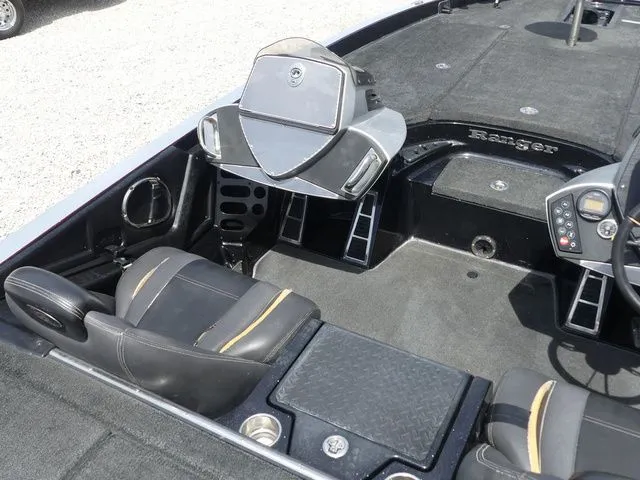 Slide: The Image of Ranger Z520 Comanche 2013 - 24