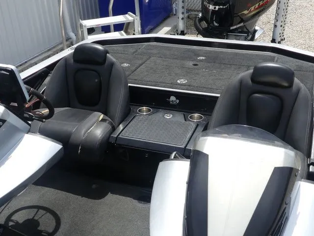 Slide: The Image of Ranger Z520 Comanche 2013 - 30
