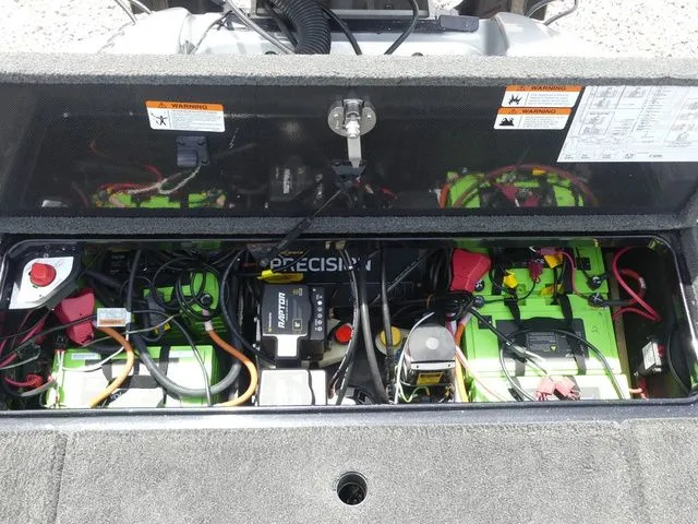 Slide: The Image of Ranger Z520 Comanche 2013 - 38
