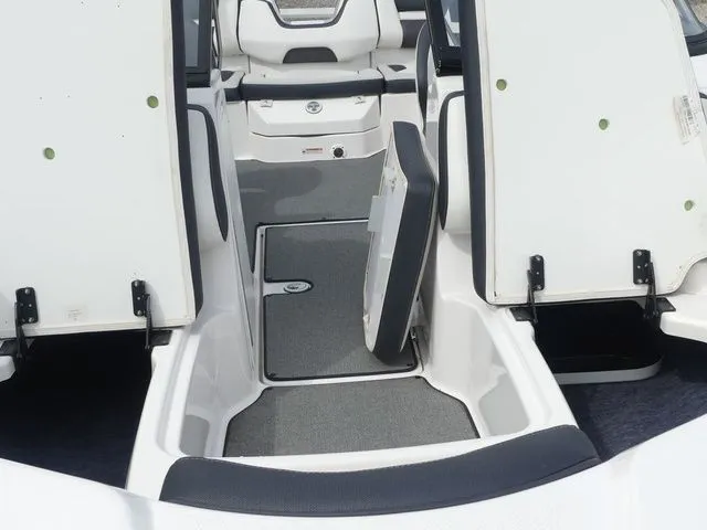 Slide: The Image of Yamaha SX195 2020 - 29