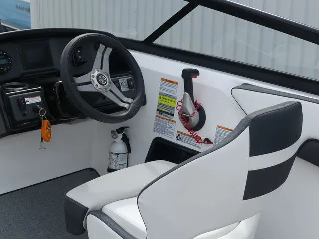 Slide: The Image of Yamaha SX195 2020 - 41
