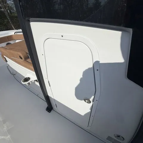 Slide: The Image of Sea Hunt Gamefish 27 Coffin Box 2026 - 19