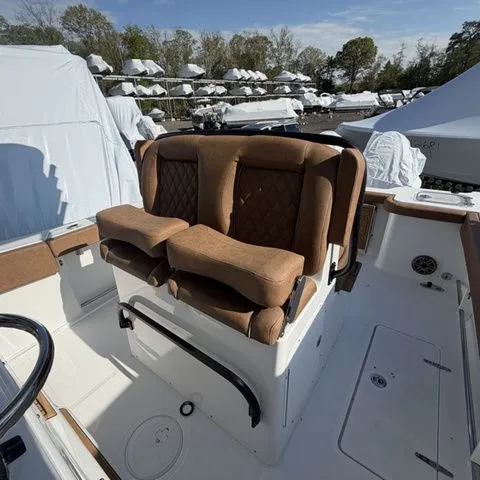 Slide: The Image of Sea Hunt Gamefish 27 Coffin Box 2026 - 20