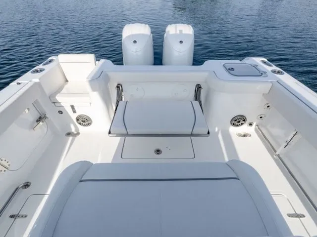 Slide: The Image of Sea Hunt Gamefish 27 Coffin Box 2026 - 6