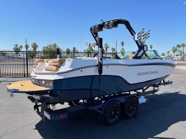 Slide: The Image of MasterCraft XT24 2026 - 14