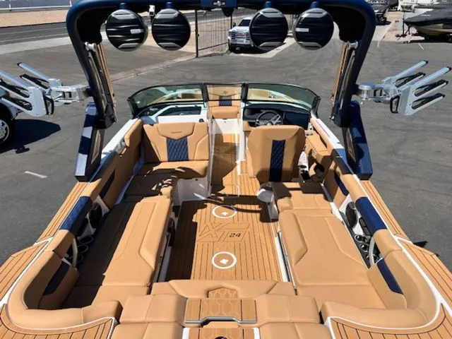 Slide: The Image of MasterCraft XT24 2026 - 20