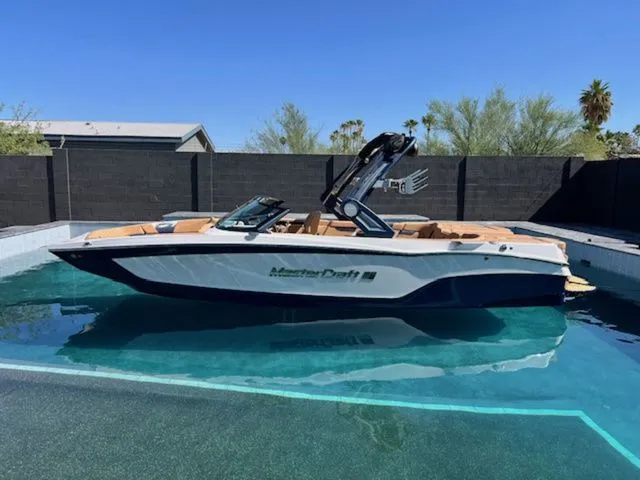 Slide: The Image of MasterCraft XT24 2026 - 8