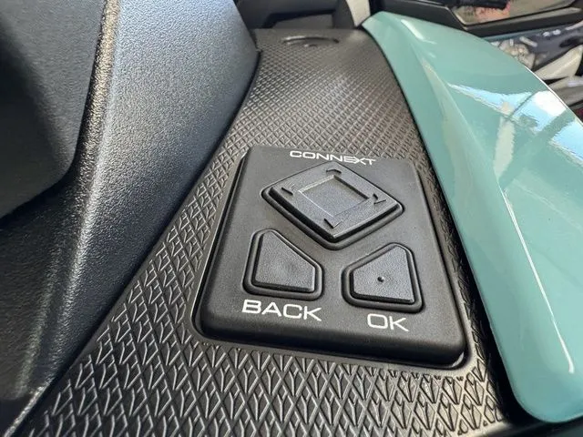 Slide: The Image of Yamaha VX Limited HO 2025 - 14