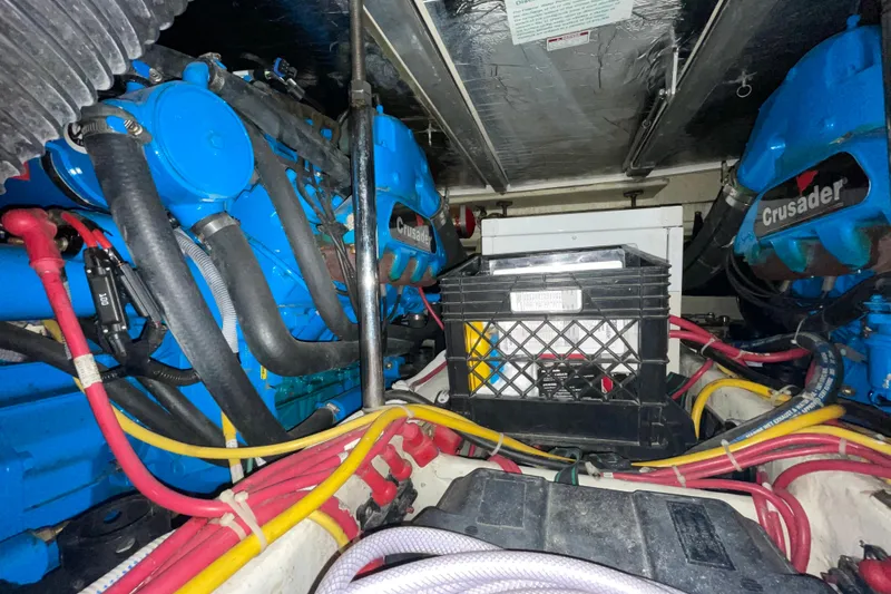 Slide: The Image of Engine room of 2007 Carver 360 Mariner with Crusader engines and wiring. - 36