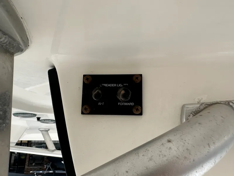 Slide: The Image of Sea Hunt Triton 210 2012 - 8