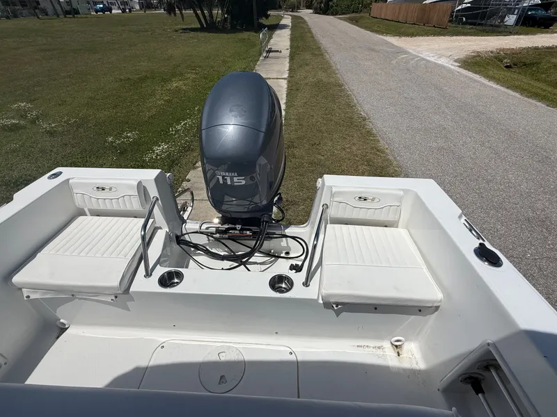 Slide: The Image of Sea Hunt Triton 202 2008 - 5