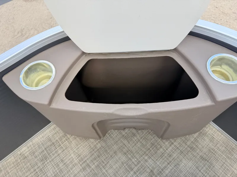 Slide: The Image of Princecraft Sportfisher 21 4-S Tritoon & 115HP Mercury ProXS -$32,995 2018 - 14