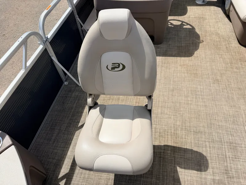 Slide: The Image of Princecraft Sportfisher 21 4-S Tritoon & 115HP Mercury ProXS -$32,995 2018 - 17