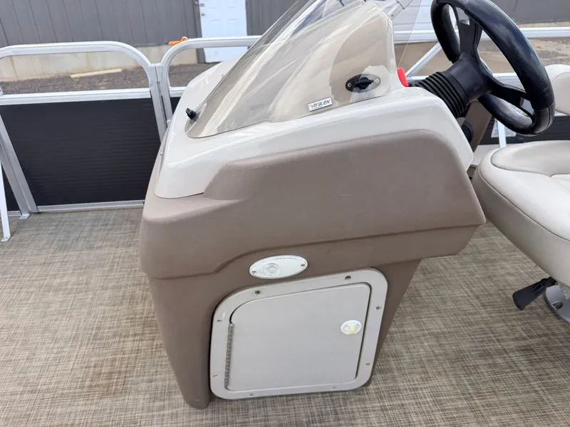 Slide: The Image of Princecraft Sportfisher 21 4-S Tritoon & 115HP Mercury ProXS -$32,995 2018 - 28