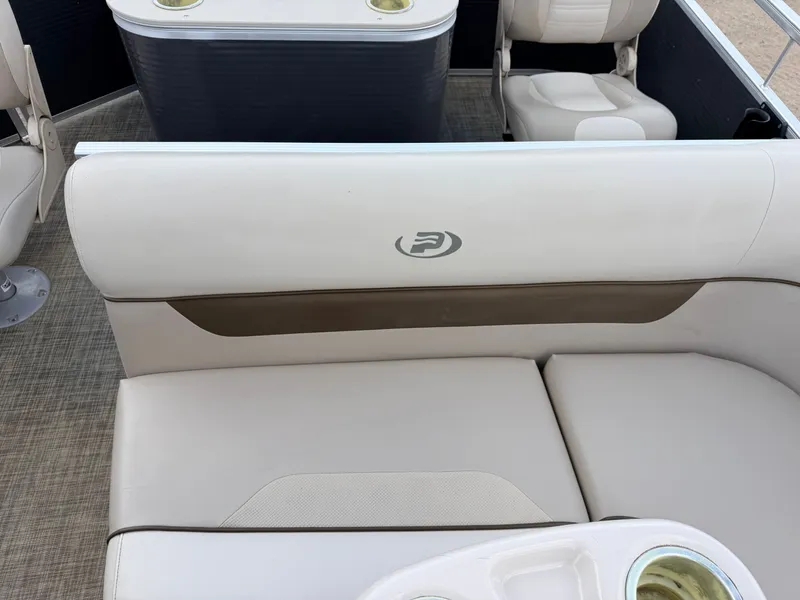 Slide: The Image of Princecraft Sportfisher 21 4-S Tritoon & 115HP Mercury ProXS -$32,995 2018 - 35