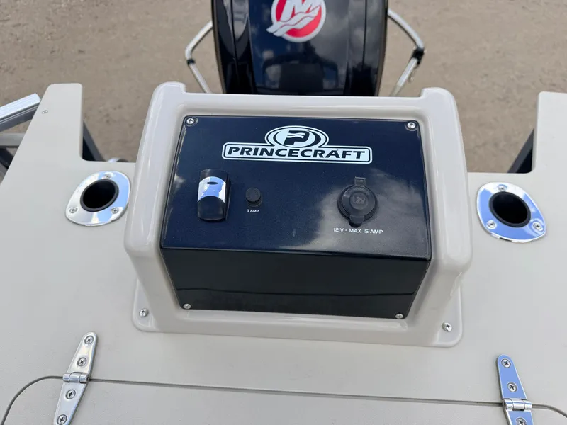 Slide: The Image of Princecraft Sportfisher 21 4-S Tritoon & 115HP Mercury ProXS -$32,995 2018 - 43