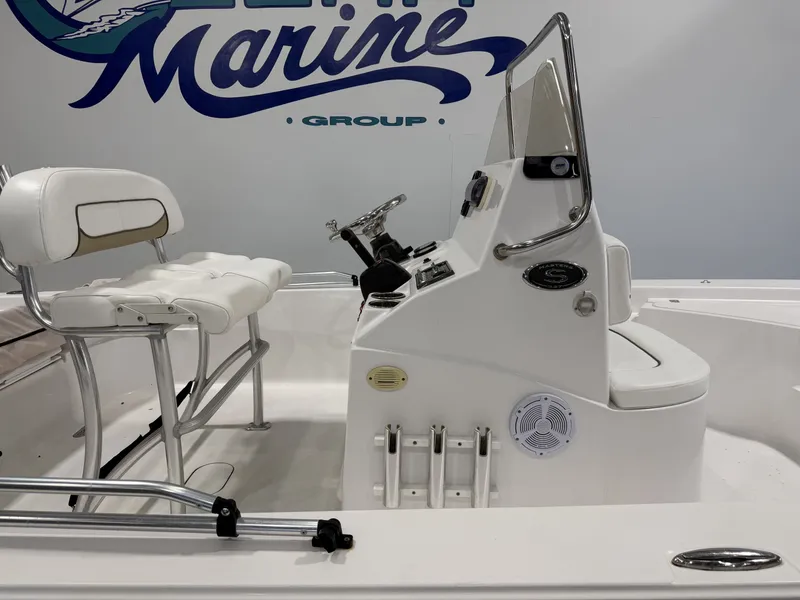 Slide: The Image of Sportsman Masters 227 Bay Boat 2015 - 7