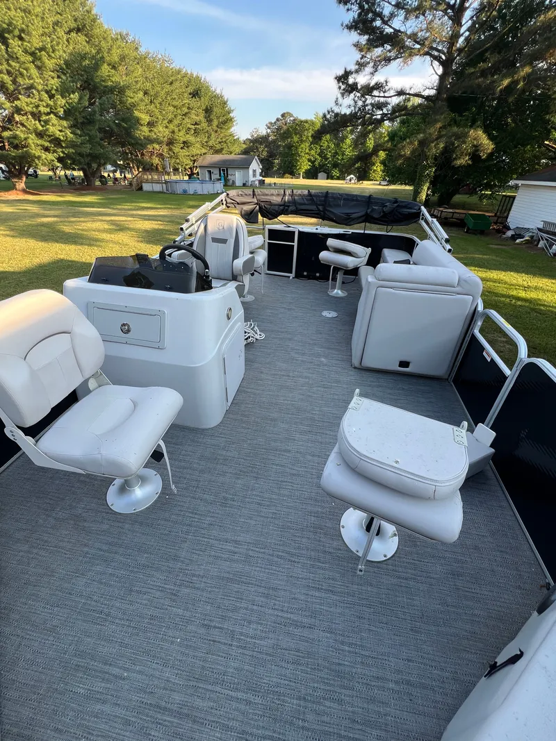 Slide: The Image of Interior of a 2020 Godfrey Sweetwater 208 pontoon boat. - 3