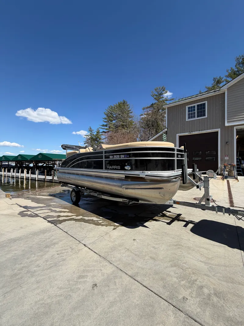 The Image of Harris Cruiser 210 2023 - undefined