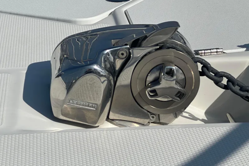 Slide: The Image of Polished Stainless Bow Windless - 3