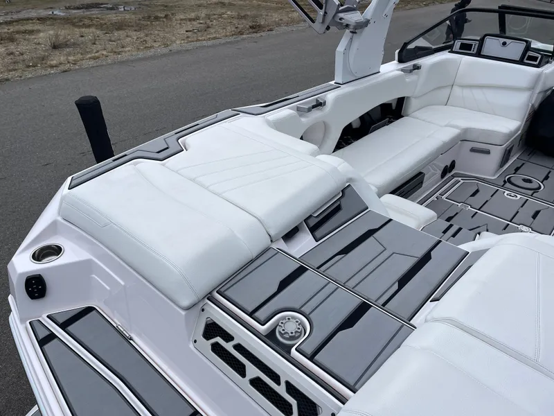 Slide: The Image of Supra SA 450 2022 - 14