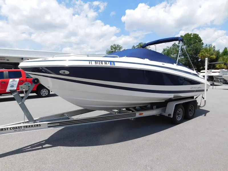 The Image of Regal Cuddy 2250 LSC 2004 - 1