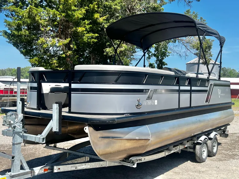 The Image of Viaggio Lago 22' R (Rear Fish) - IN STOCK - $33,995! 2022 - 1