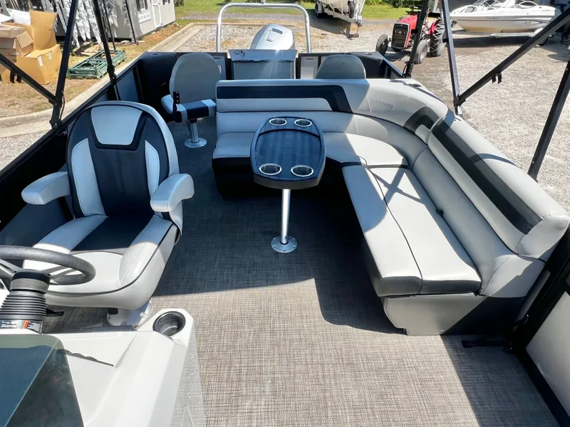 Slide: The Image of Viaggio Lago 22' R (Rear Fish) - IN STOCK - $33,995! 2022 - 11