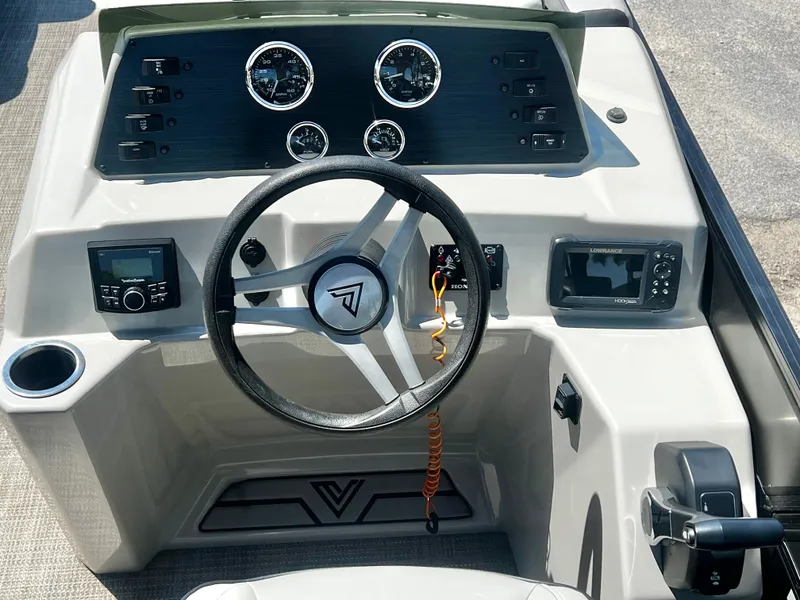 Slide: The Image of Viaggio Lago 22' R (Rear Fish) - IN STOCK - $33,995! 2022 - 26