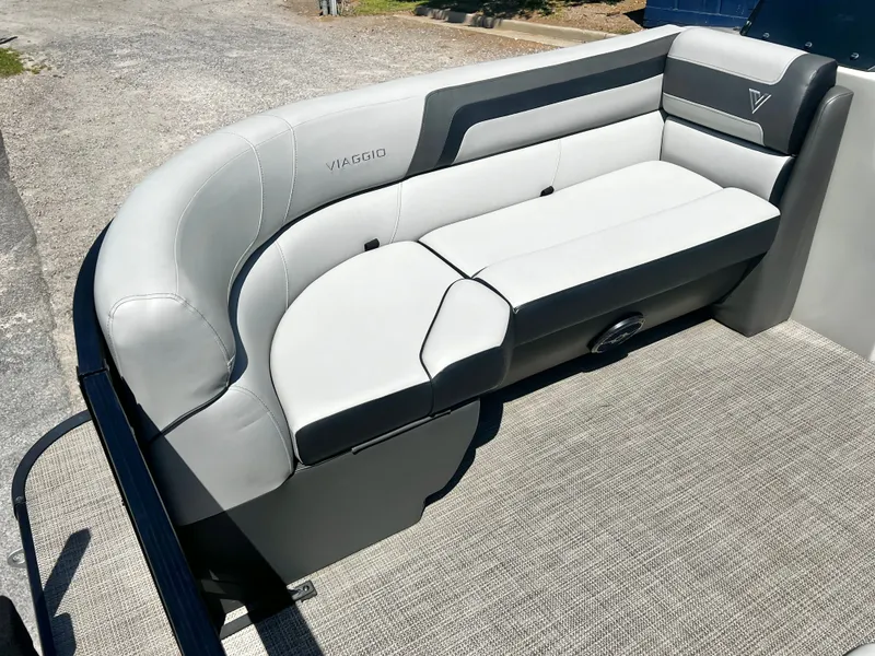Slide: The Image of Viaggio Lago 22' R (Rear Fish) - IN STOCK - $33,995! 2022 - 9