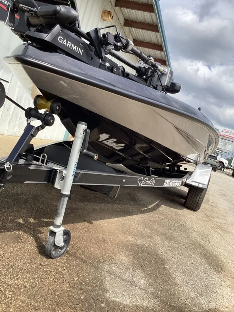 Slide: The Image of Bass Cat Puma STS 2025 - 18