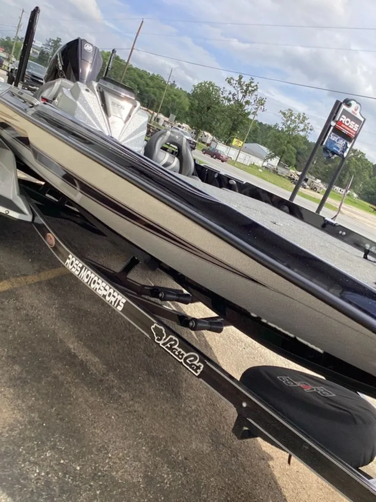 Slide: The Image of Bass Cat Puma STS 2025 - 21