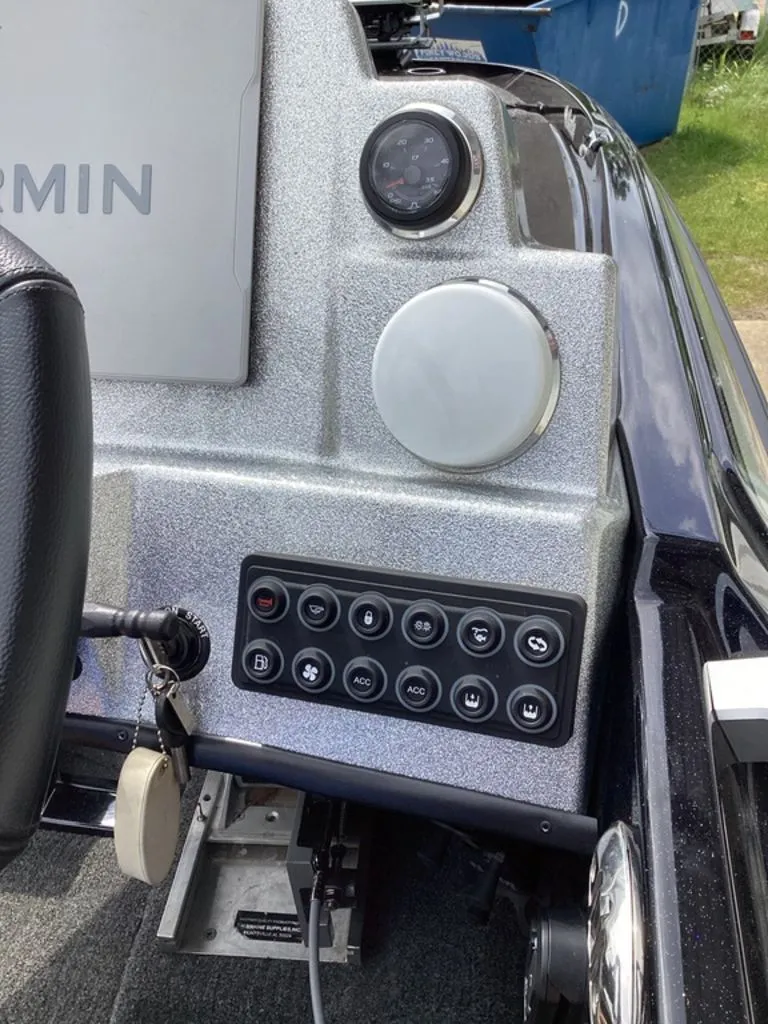 Slide: The Image of Bass Cat Puma STS 2025 - 45