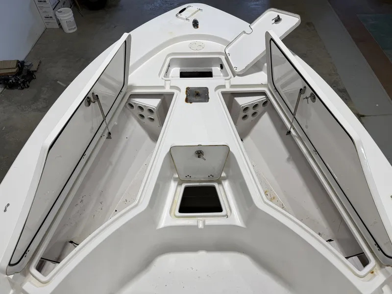 Slide: The Image of Sportsman Masters 227 Bay Boat 2015 - 16