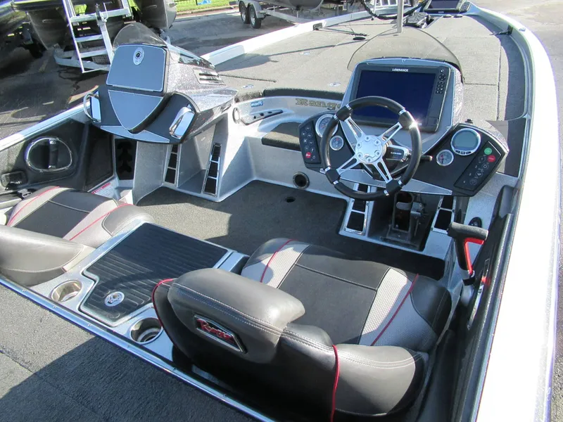Slide: The Image of Ranger Z521 Comanche 2017 - 5