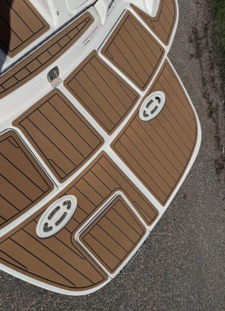 Slide: The Image of Sea Ray 290 SLX 2006 - 15