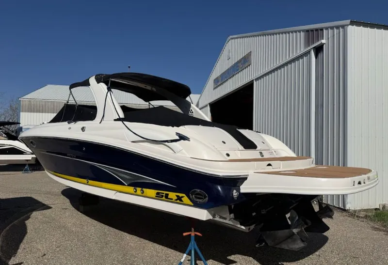 Slide: The Image of Sea Ray 290 SLX 2006 - 2
