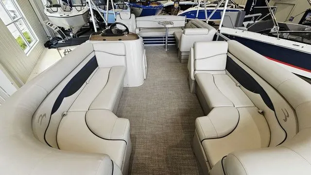 Slide: The Image of Bennington SX 21 Swingback 2019 - 12