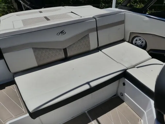 Slide: The Image of Monterey 215SS Super Sport 2023 - 6